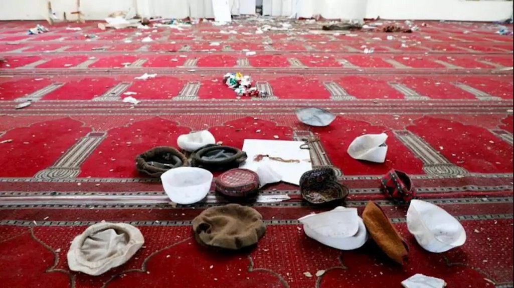 مقتل عدد من  المصلين في مسجد المحمدية في غزنة في أفغانستان