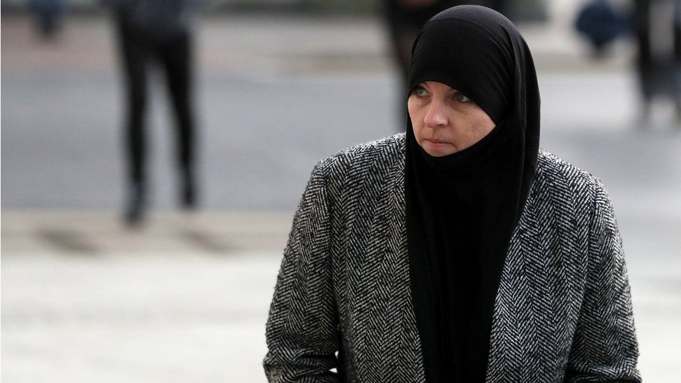 ليزا سميث: جندي أيرلندي سابق مذنب بالانتماء إلى الدولة الإسلامية