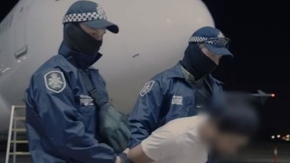 تم تسليم إرهابي داعش المزعوم إلى أستراليا