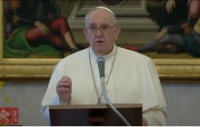 البابا فرنسيس : كل واحد منا ، رجالا ونساء في هذا الوقت، مدعو لتحقيق السلام