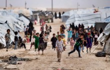 أكراد سوريا يعيدون ما يقرب من 150 من النساء والأطفال الطاجيكيين المرتبطين بداعش